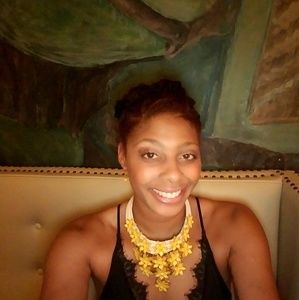 Meet your Posher, Tonee